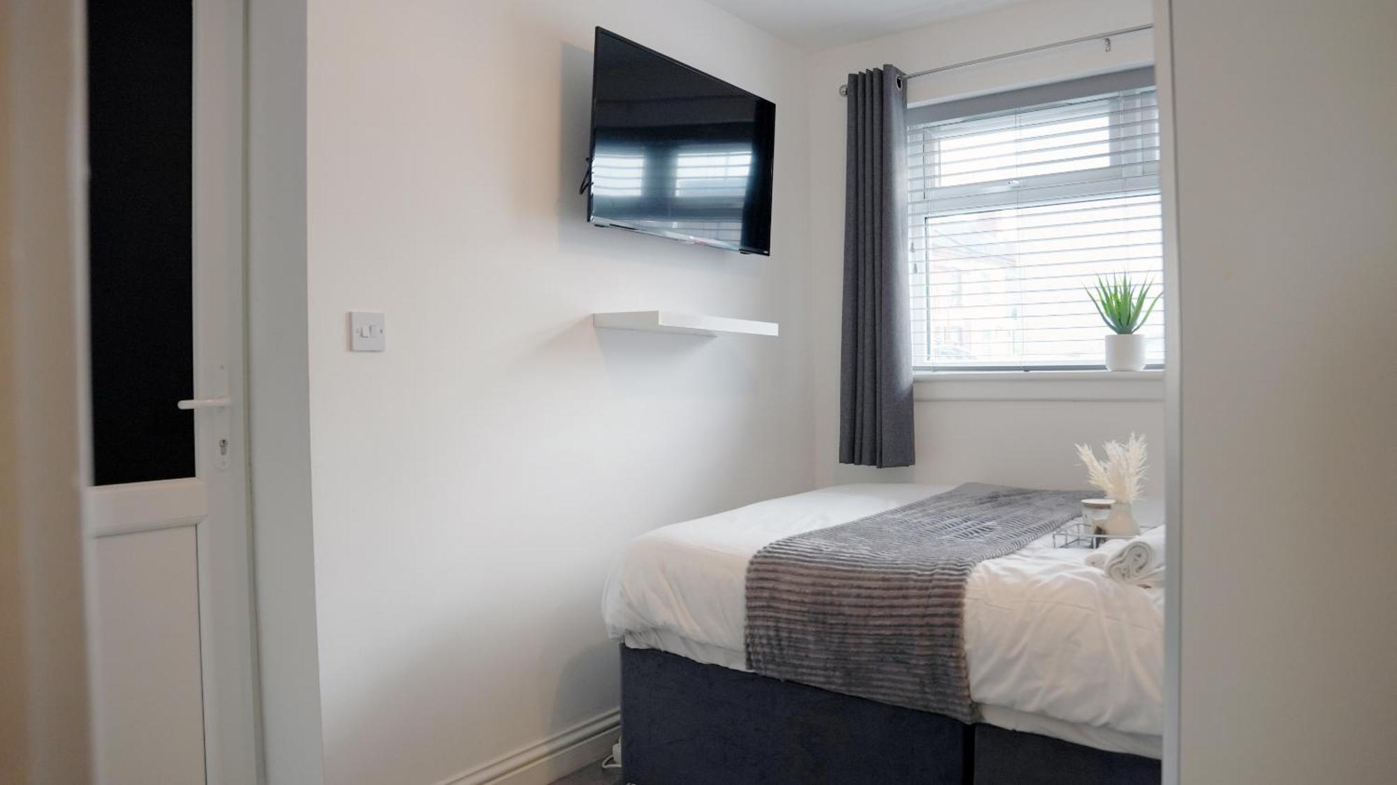 City Centre House, Parking With Ev, Free Wifi, Netflix Coventry Eksteriør bilde