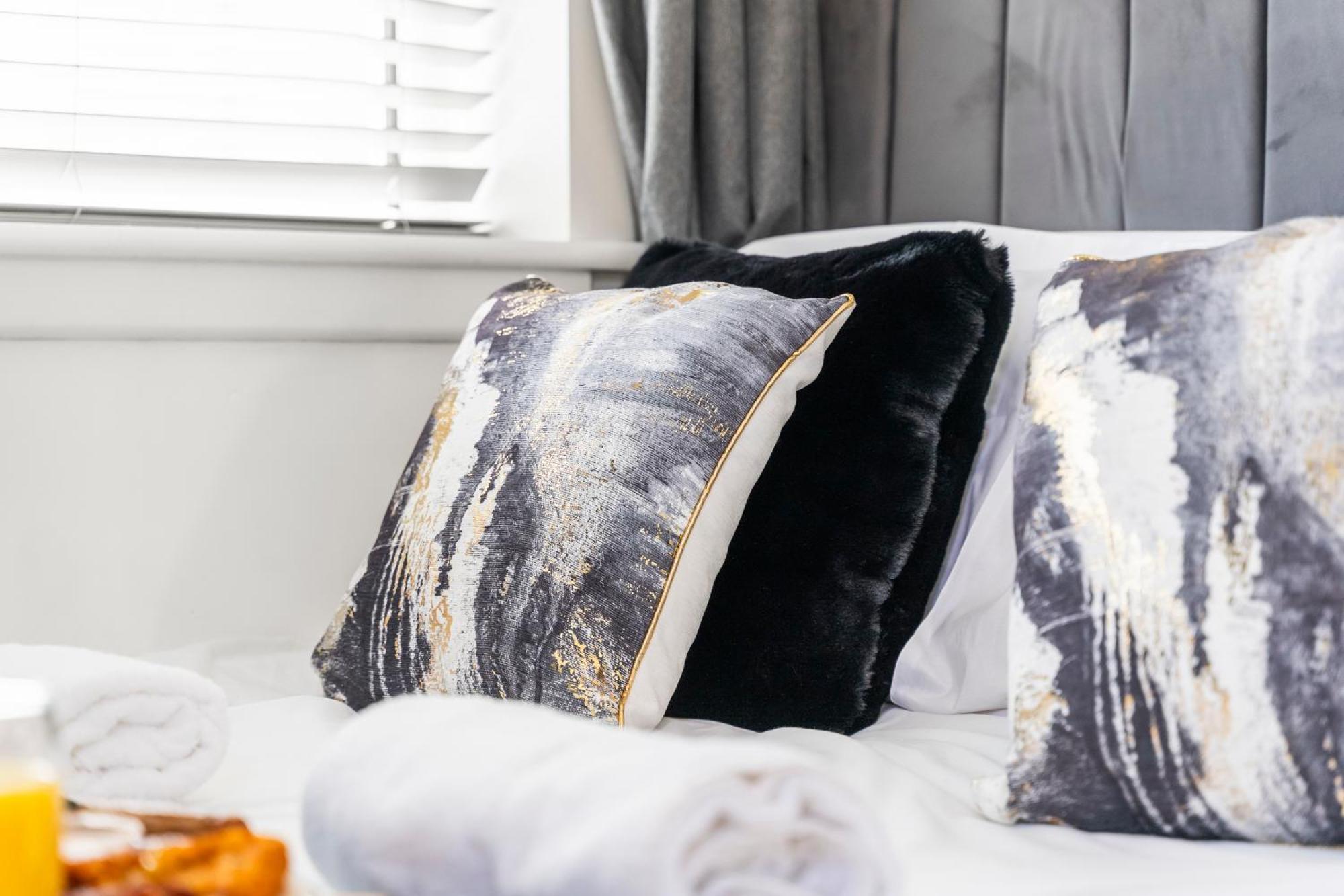 City Centre House, Parking With Ev, Free Wifi, Netflix Coventry Eksteriør bilde